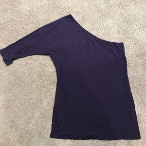 🔸5/20$!! Victoria’s Secret Tee Shop One Sleeve Top